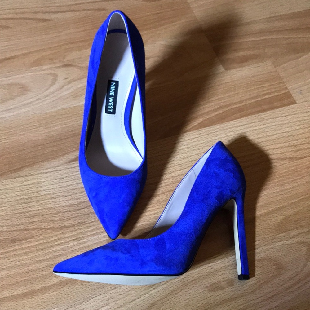 Brand new blue suede Tatiana Nine West Heels
